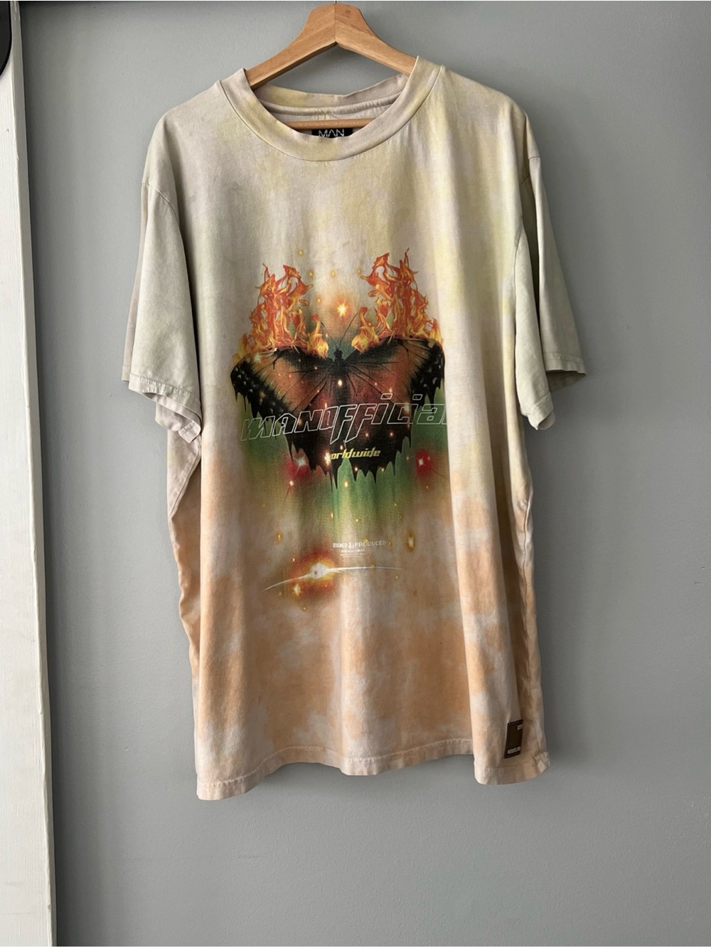 MAN boohooMAN Butterfly On Fire Print Men's 3XL Ombre Dye T-Shirt Oversized